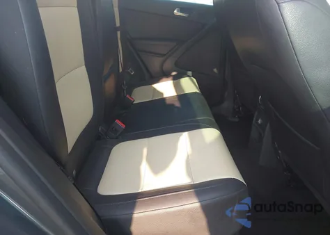 2016 Volkswagen Tiguan S/Se/Sel/R-Line from USA, damaged, VIN WVGAV7AX0GW563336